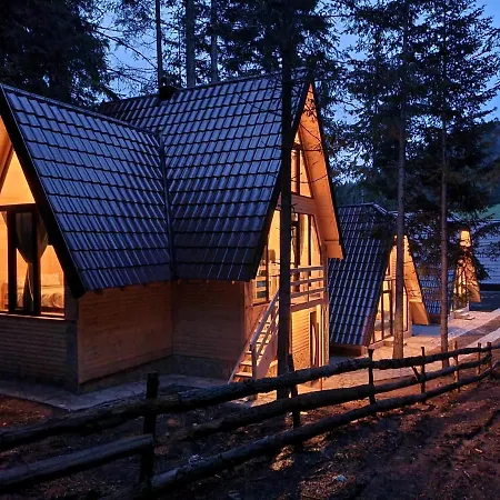 Oaza Jela Case de vacanță Mitrovac