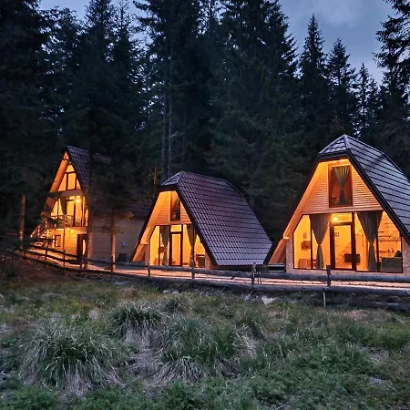 Oaza Jela Case de vacanță